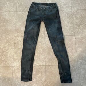 Levi’s Tie Dye Skinny Jeans 26/30